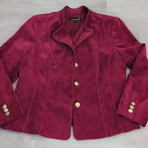 Laura Petites Burgundy Velvet Women's Blazer Size 12 - Picture 6 of 13